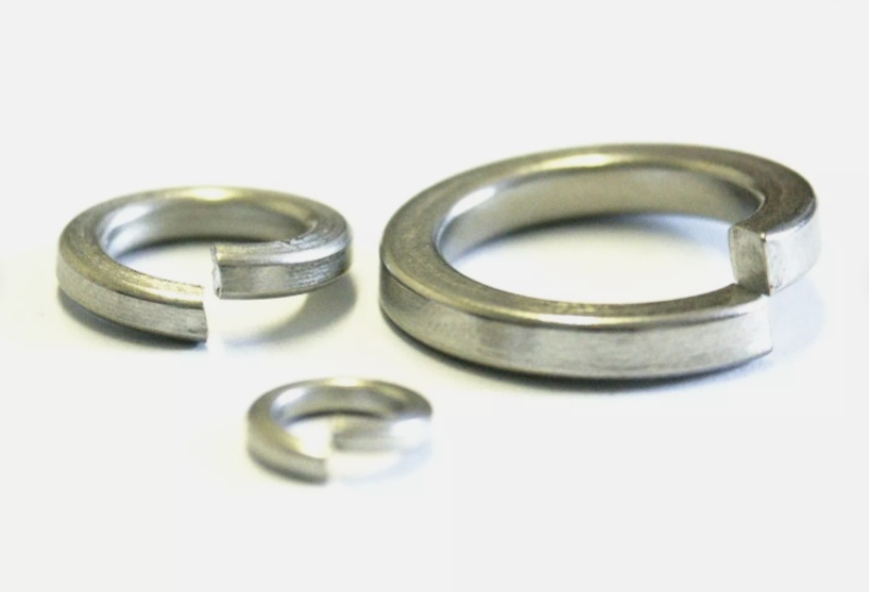 Single Coil Spring Washers.jpg